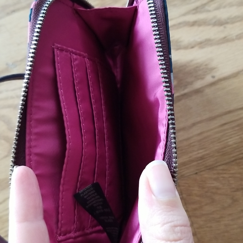 Fossil • wristlet - Picture 4 of 6
